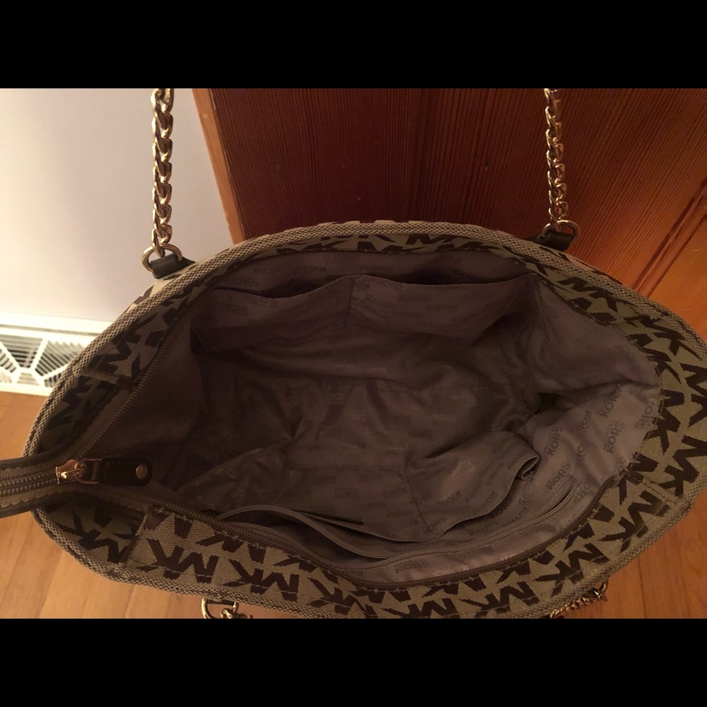 Authentic Michael Kors purse